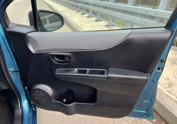 Toyota Yaris cena 26900 przebieg: 158000, rok produkcji 2012 z Kraków małe 172